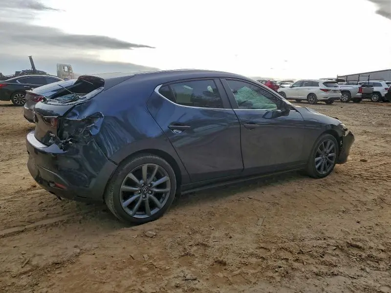2023 MAZDA 3 PREFERRED  