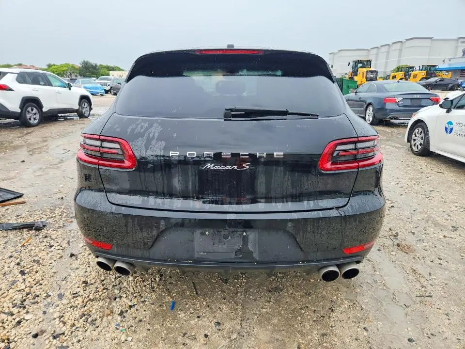 2017 PORSCHE MACAN S  