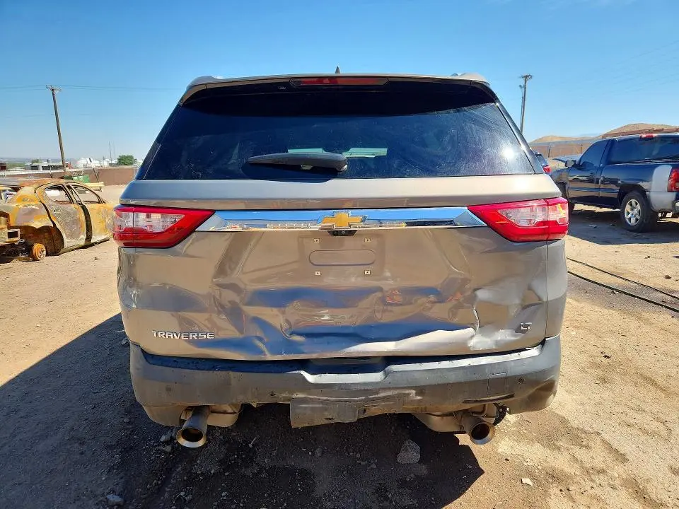 2018 CHEVROLET TRAVERSE LT  