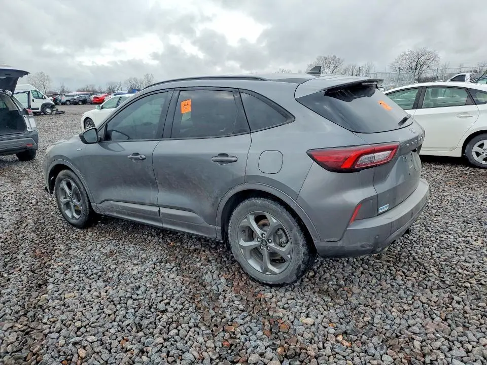 2023 FORD ESCAPE ST LINE  