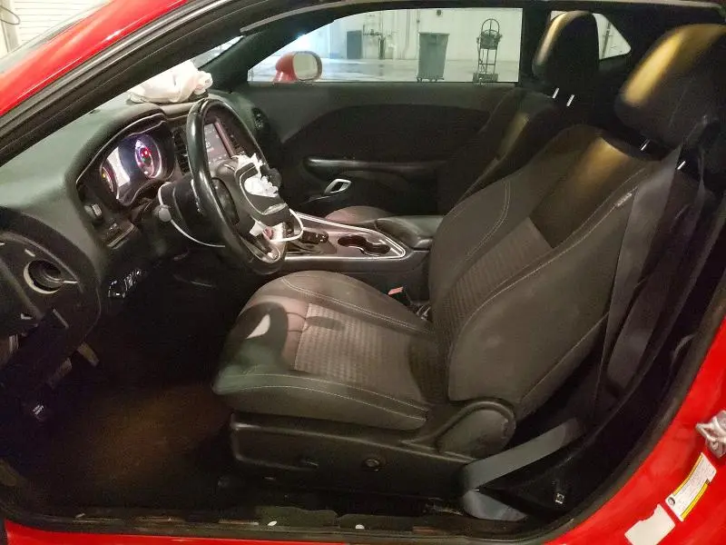 2015 DODGE CHALLENGER SXT  