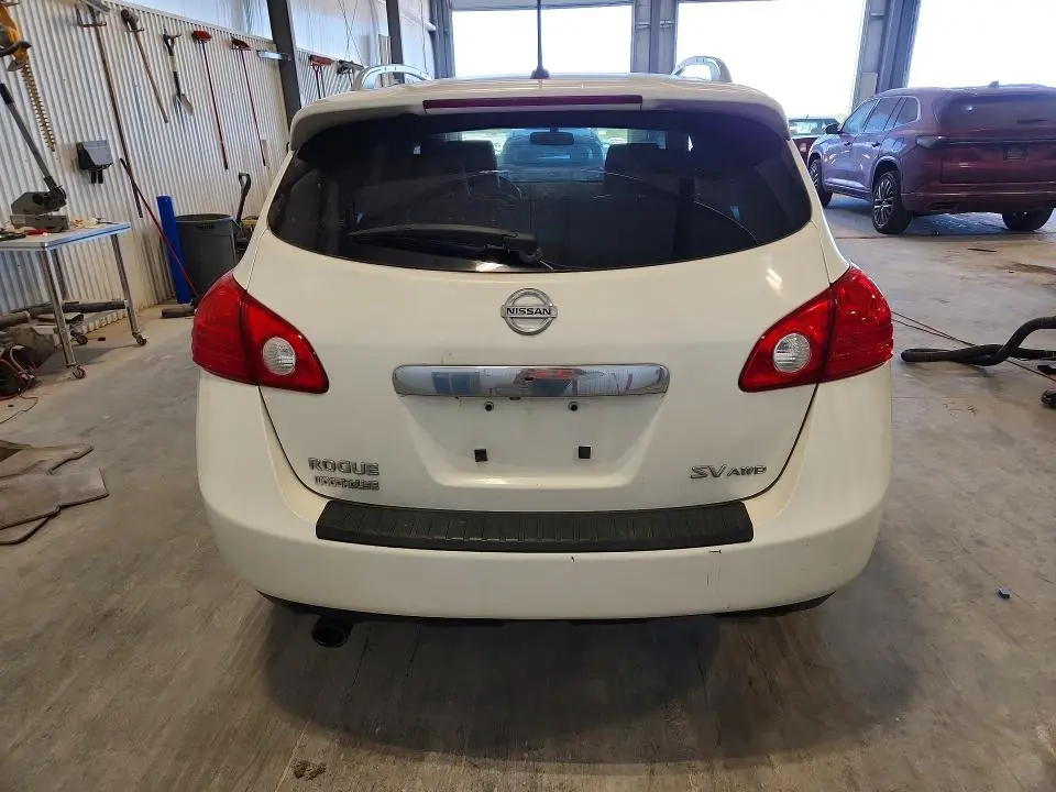 2013 NISSAN ROGUE S  