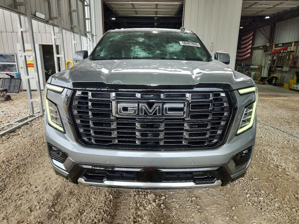 2025 GMC YUKON DENALI ULTIMATE  