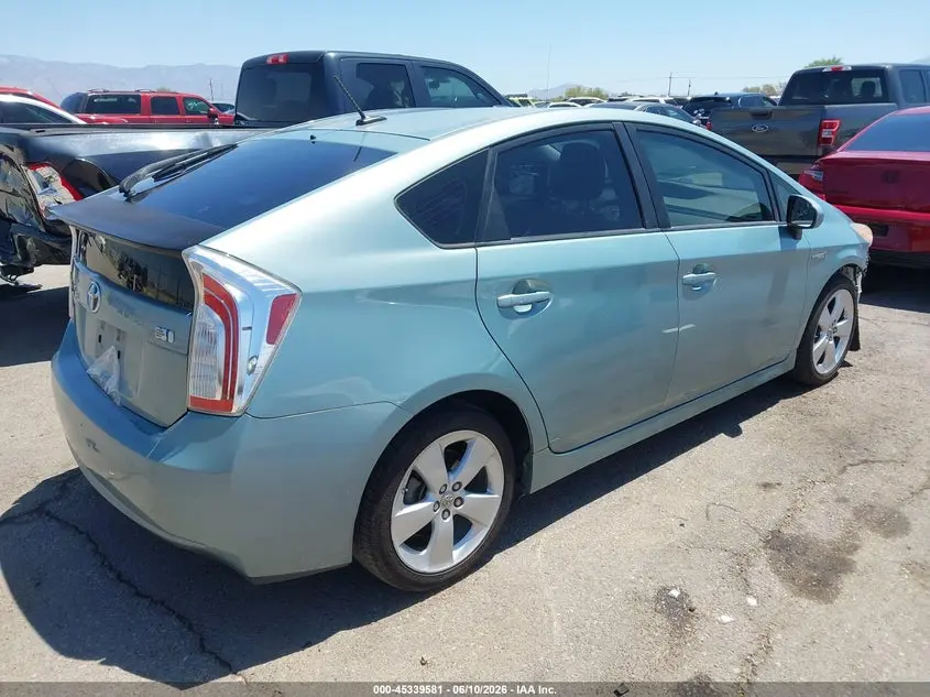 2013 TOYOTA PRIUS FIVE