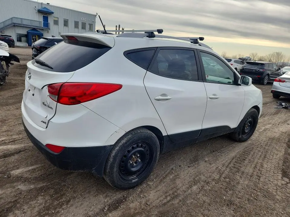 2013 HYUNDAI TUCSON GLS  