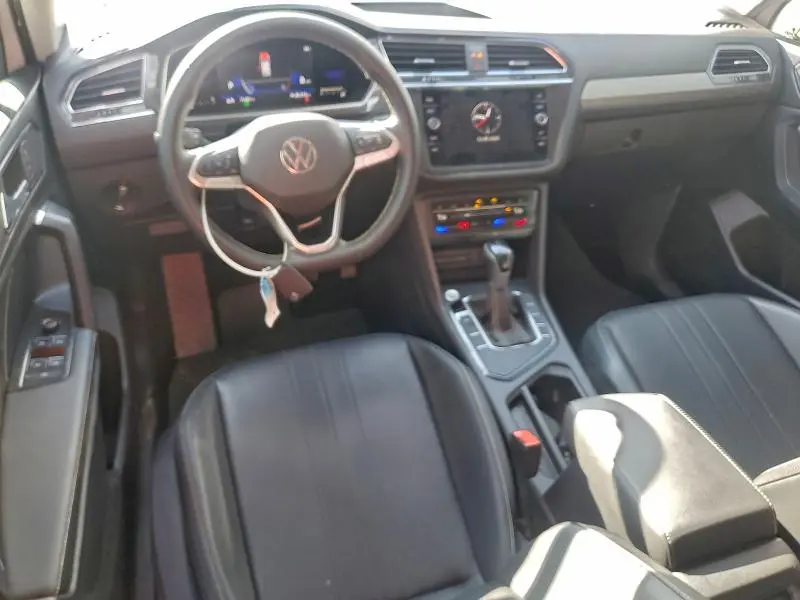 2023 VOLKSWAGEN TIGUAN SE  