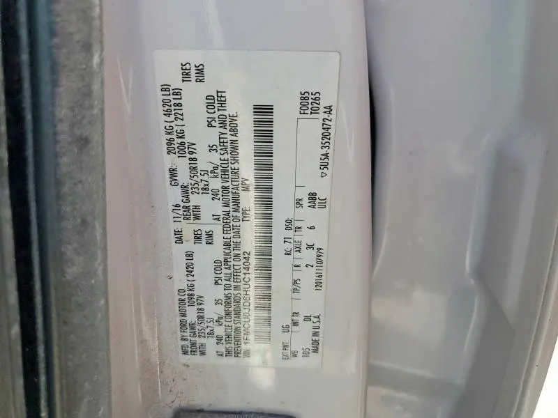 2017 FORD ESCAPE TITANIUM  