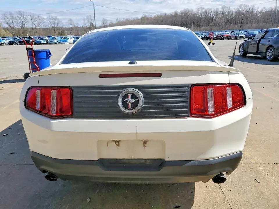 2012 FORD MUSTANG   