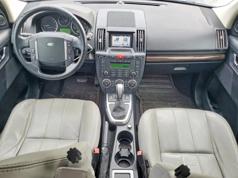 2011 LAND ROVER LR2 HSE  