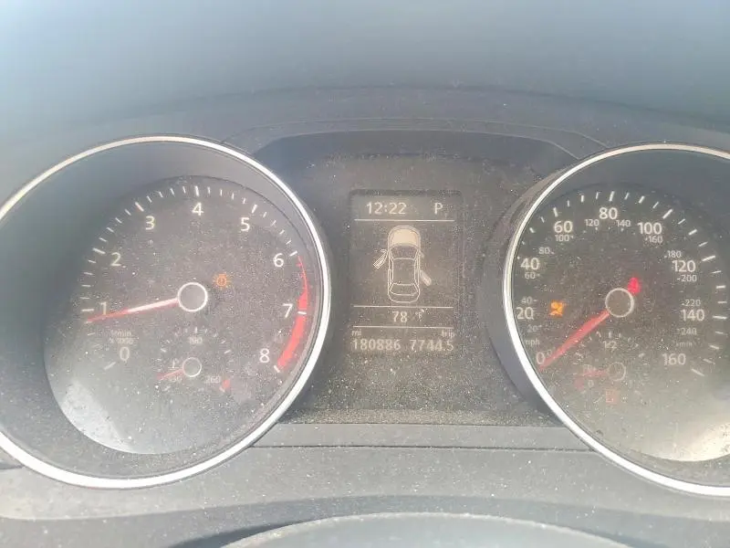 2017 VOLKSWAGEN JETTA SE  