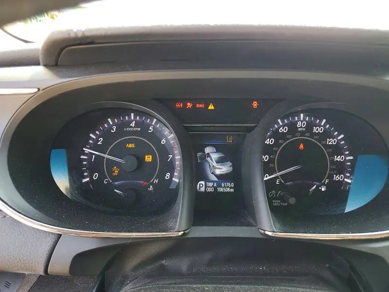 2018 TOYOTA AVALON XLE  