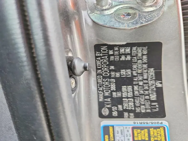 2011 KIA SOUL +  