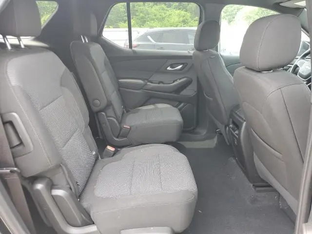 2023 CHEVROLET TRAVERSE LT  