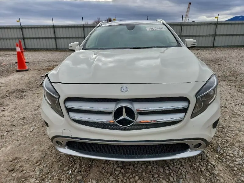 2017 MERCEDES-BENZ GLA 250 4MATIC  
