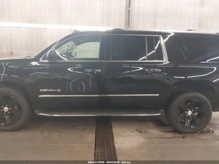 2016 GMC YUKON XL DENALI
