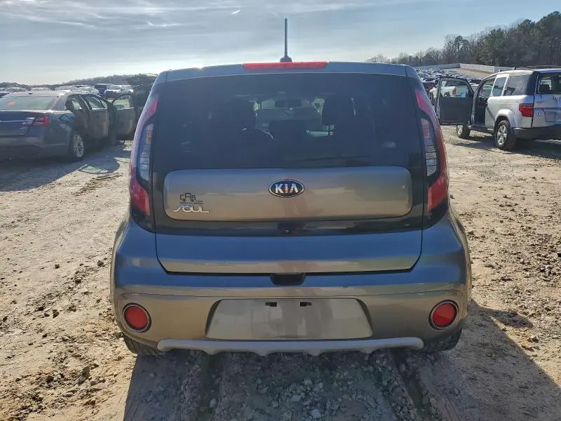 2019 KIA SOUL +  