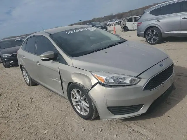 2015 FORD FOCUS SE  