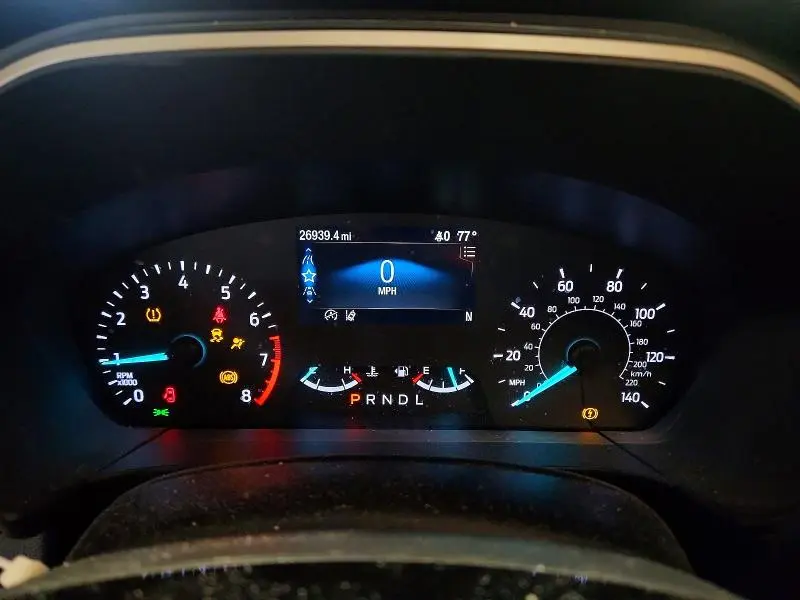 2022 FORD ESCAPE SE  