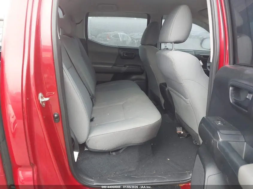 2016 TOYOTA TACOMA SR V6