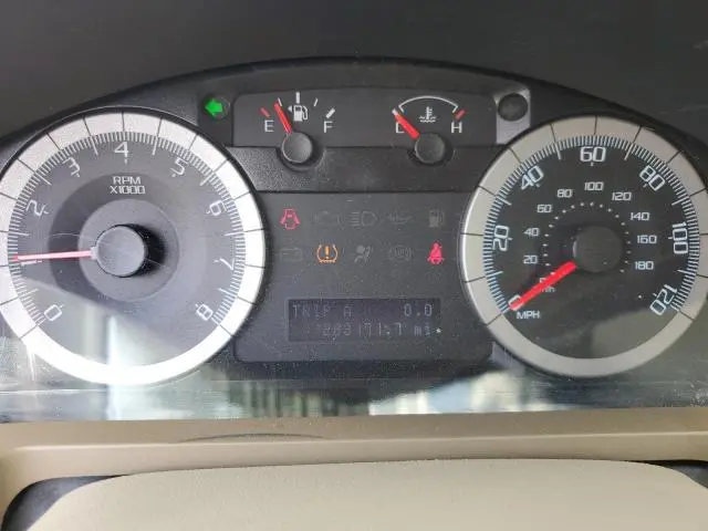 2010 FORD ESCAPE XLT  