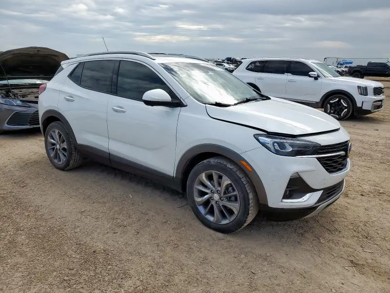 2022 BUICK ENCORE GX ESSENCE  