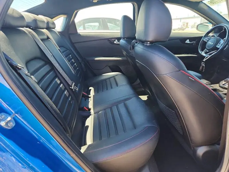 2022 KIA FORTE GT  