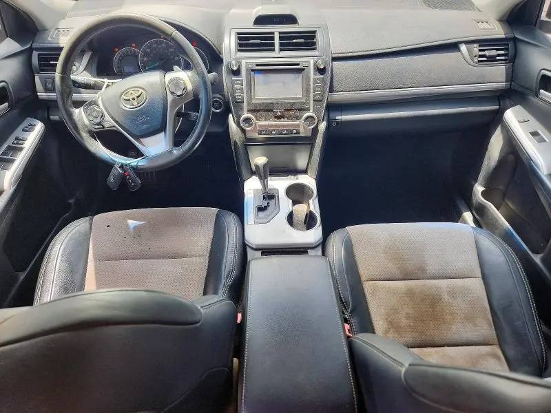 2013 TOYOTA CAMRY SE  