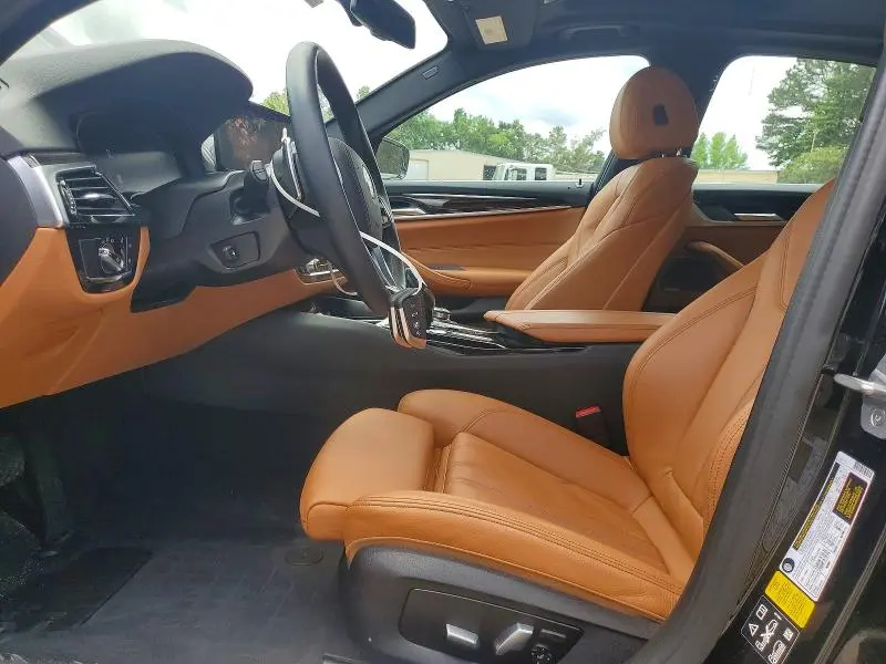 2022 BMW 540 XI  