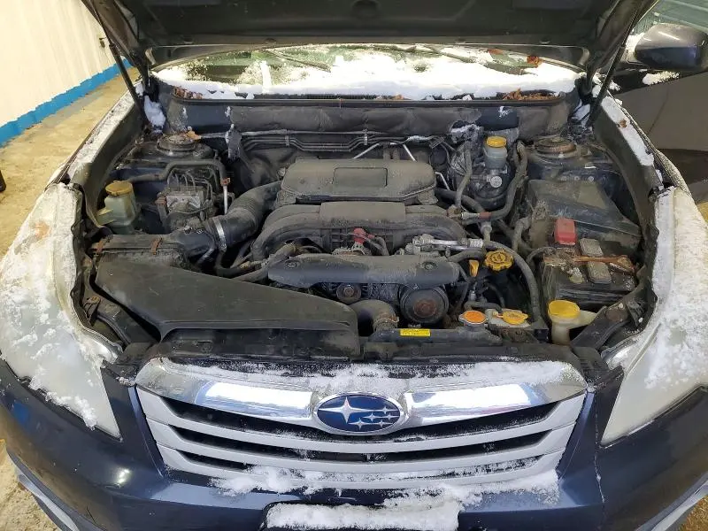 2012 SUBARU OUTBACK 2.5I  