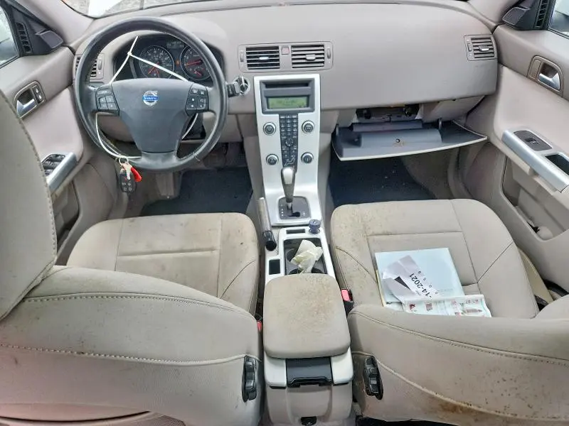 2010 VOLVO S40 2.4I  