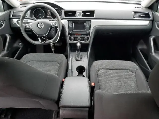 2017 VOLKSWAGEN PASSAT S  