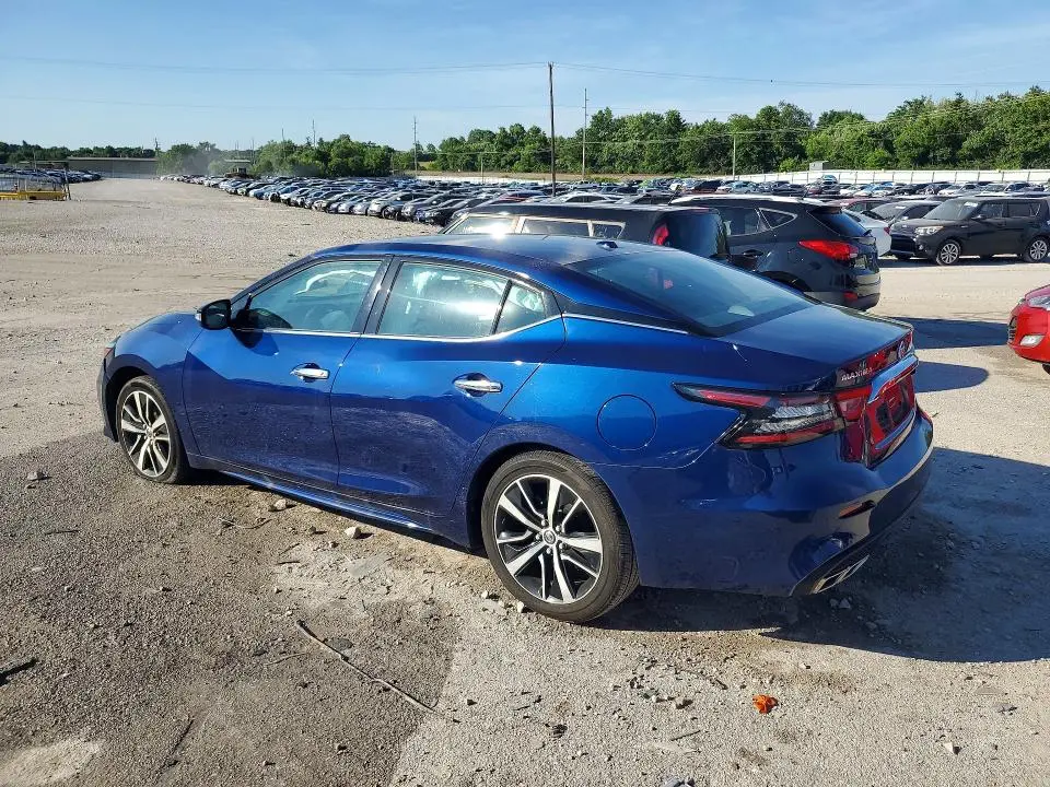 2022 NISSAN MAXIMA SV  
