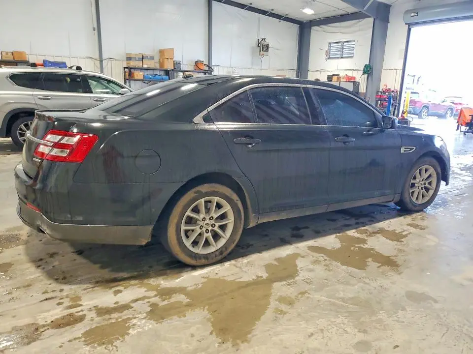 2014 FORD TAURUS SE  