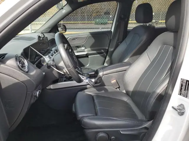 2022 MERCEDES-BENZ GLB 250  