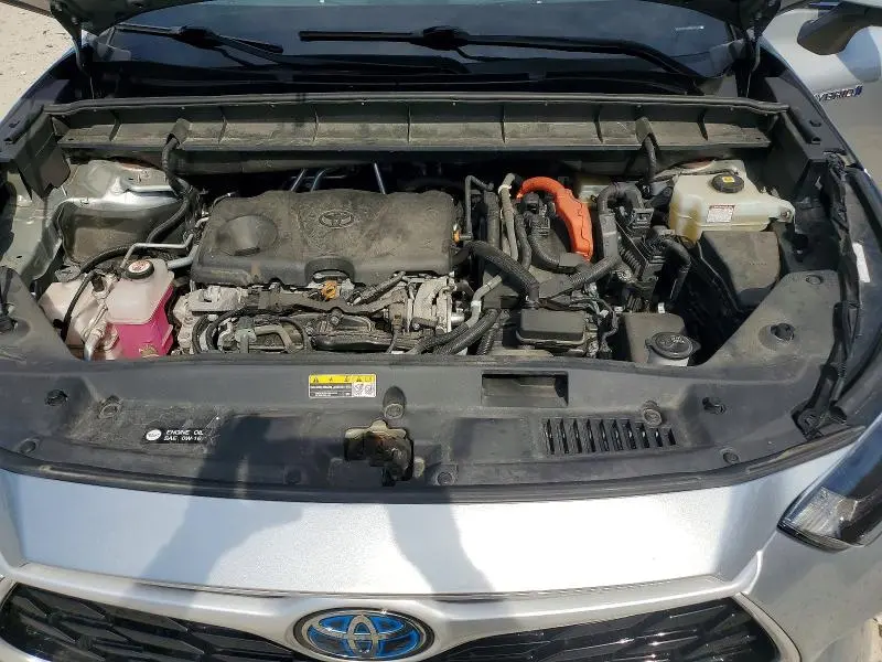 2021 TOYOTA HIGHLANDER HYBRID XLE  
