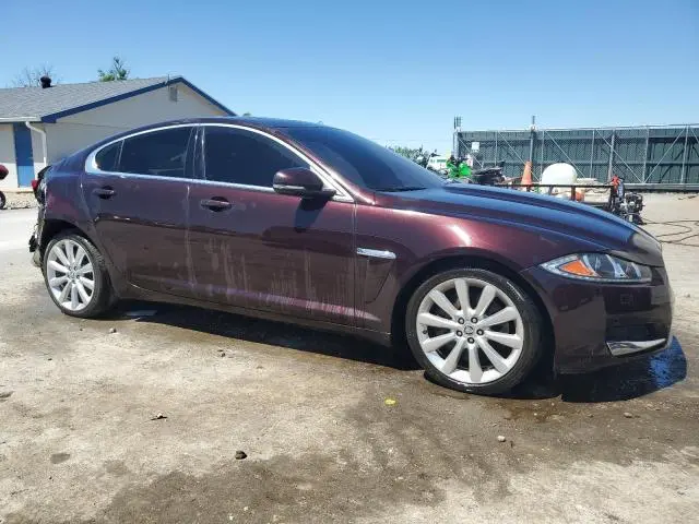 2013 JAGUAR XF   