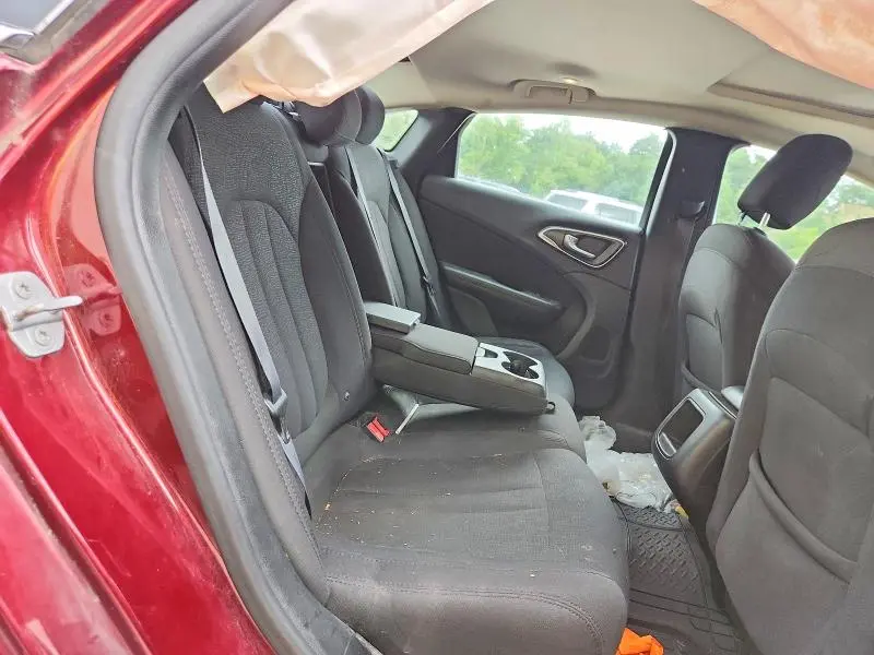 2016 CHRYSLER 200 LIMITED  