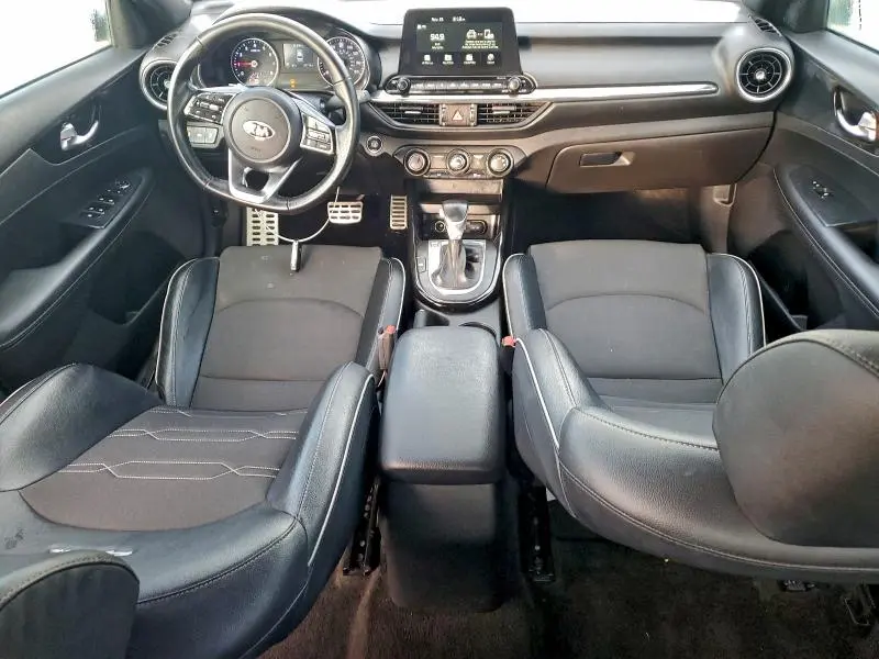 2021 KIA FORTE GT LINE  