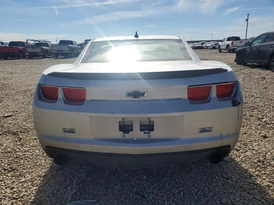 2010 CHEVROLET CAMARO LS  