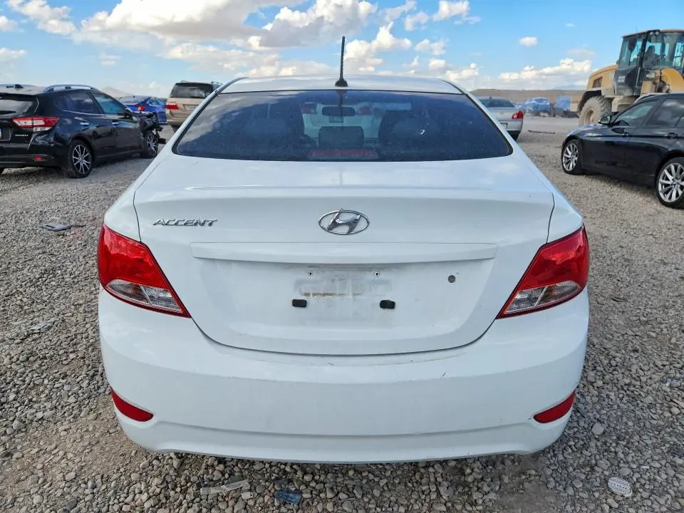 2015 HYUNDAI ACCENT GLS  