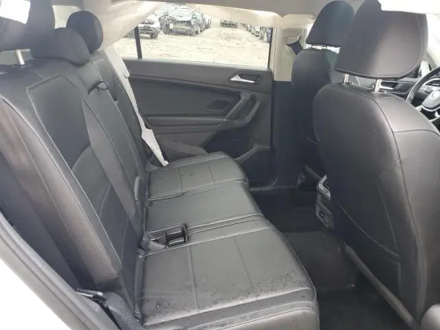 2020 VOLKSWAGEN TIGUAN SE  
