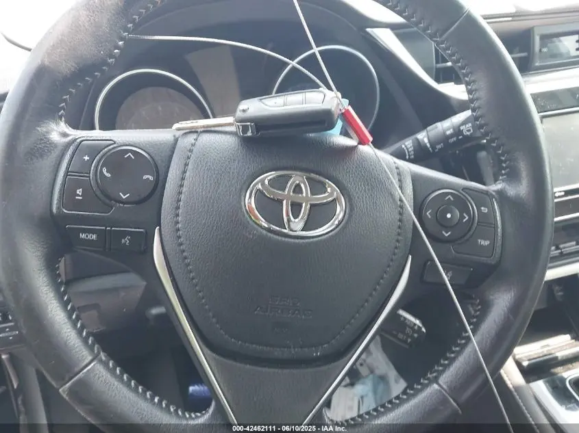 2018 TOYOTA COROLLA IM  