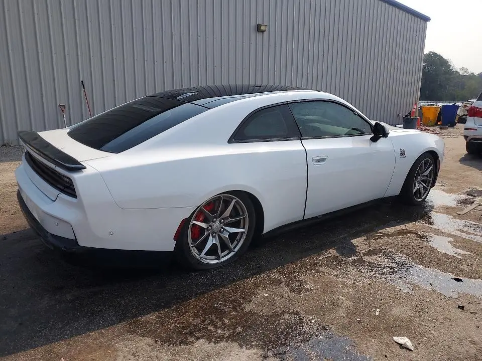 2024 DODGE CHARGER DAYTONA SCAT PACK  