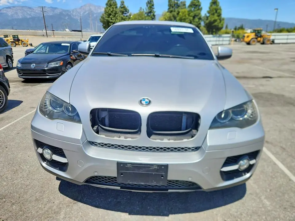 2012 BMW X6 XDRIVE50I  