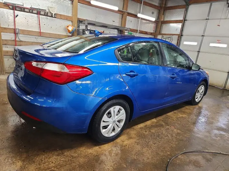 2015 KIA FORTE LX  