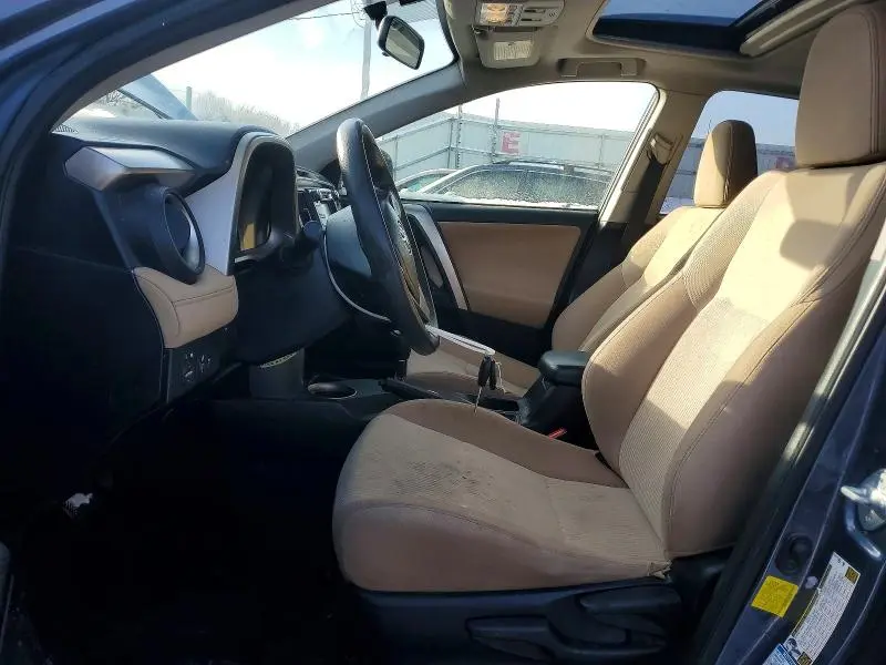 2014 TOYOTA RAV4 XLE  