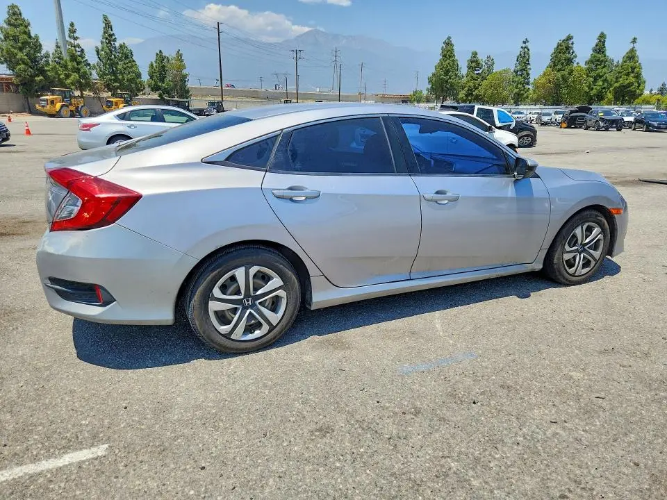 2016 HONDA CIVIC LX  