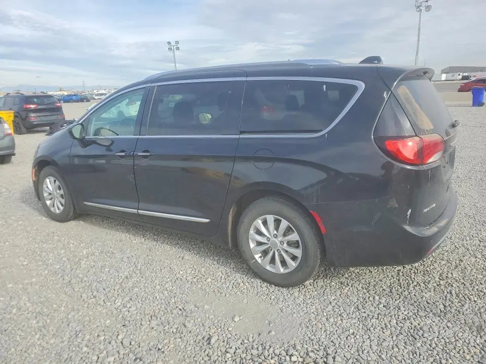 2019 CHRYSLER PACIFICA TOURING L  