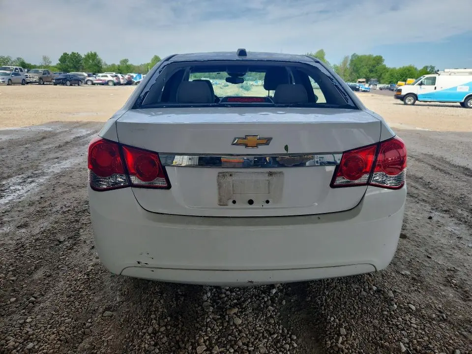 2015 CHEVROLET CRUZE LT  
