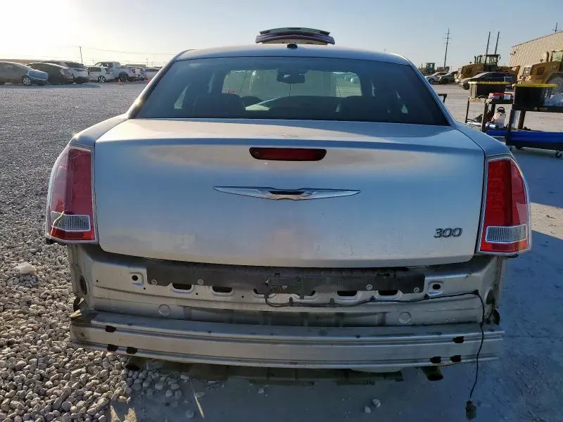 2012 CHRYSLER 300 LIMITED  